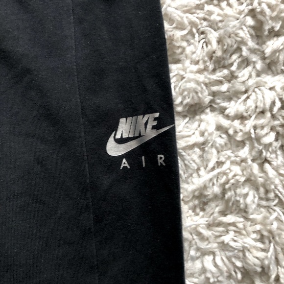 Nike Air Panel Leggings - Picture 2 of 4